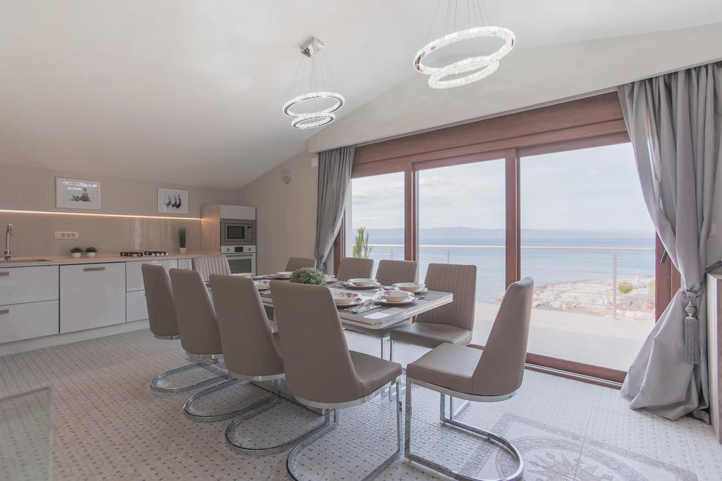Villa Mendes Zastražišće Eksteriør billede