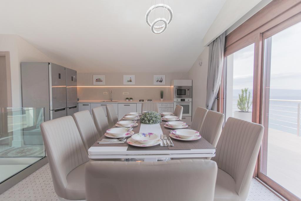 Villa Mendes Zastražišće Eksteriør billede