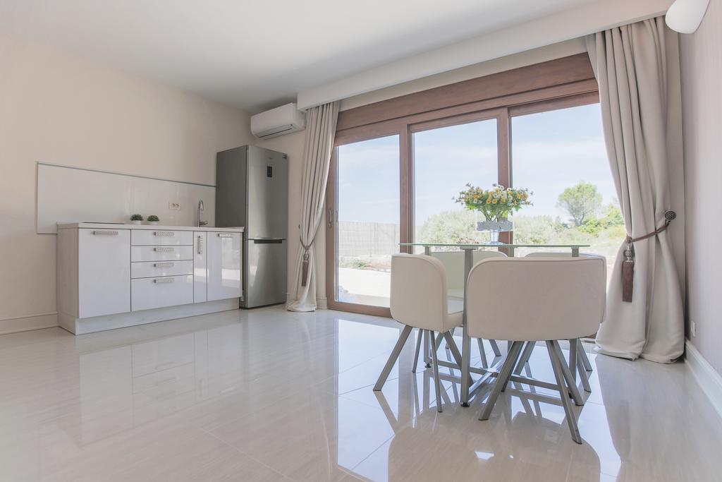 Villa Mendes Zastražišće Eksteriør billede