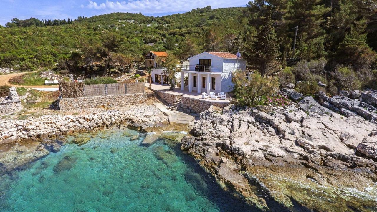Villa Mendes Zastražišće Eksteriør billede